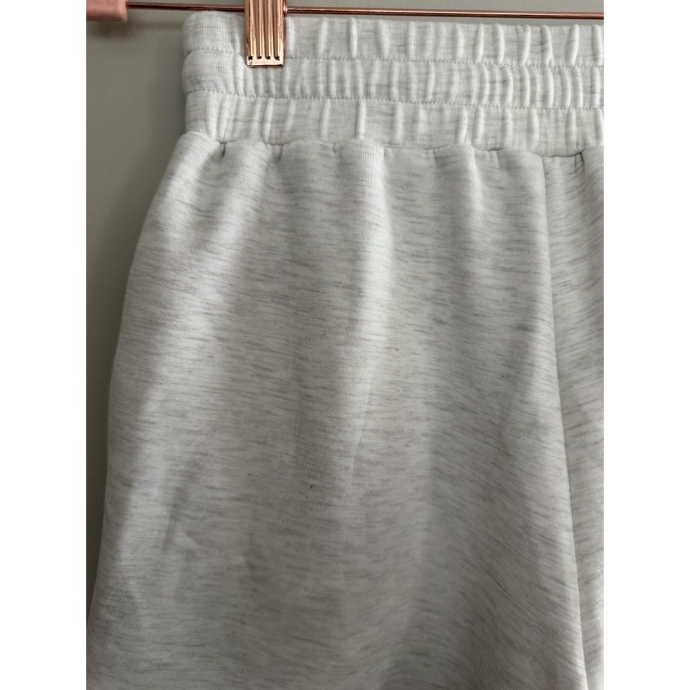 Varley Double Soft Atrium High Rise Shorts 4.5 Light Grey Marl Women's Small - Picture 9 of 13